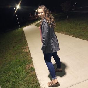 Meet your Posher, Kassidy